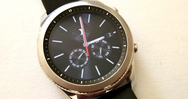 How to take a screenshot on Samsung Gear S3