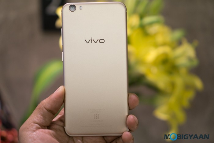 Vivo V5s hands on review images 7