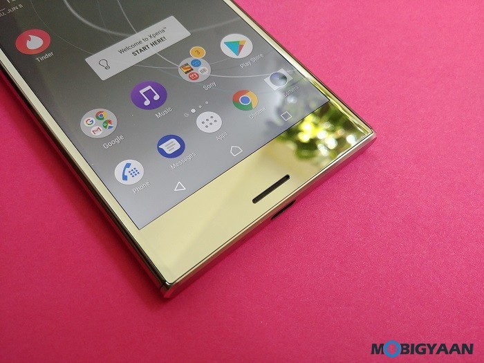 Sony Xperia XZ Premium Hands on Review Images 7