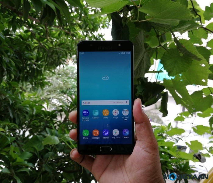 Samsung Galaxy J7 Max Hands on Images 9