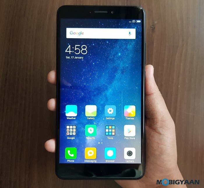 Xiaomi Mi Max 2 Hands on Images Big in size Big in battery 6