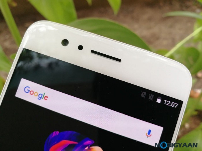 OnePlus 5 Gold Hands on Review Images 8
