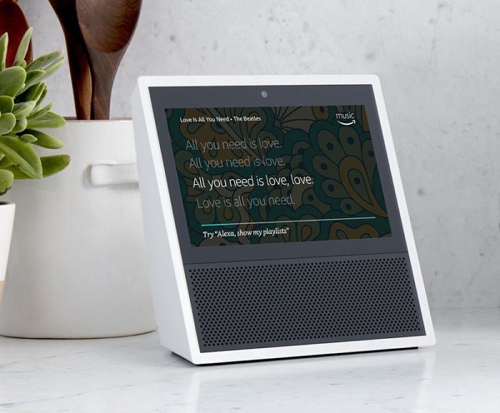 Facebook developing an Echo Show competitor and a Smart Speaker 1 amazon-echo-show