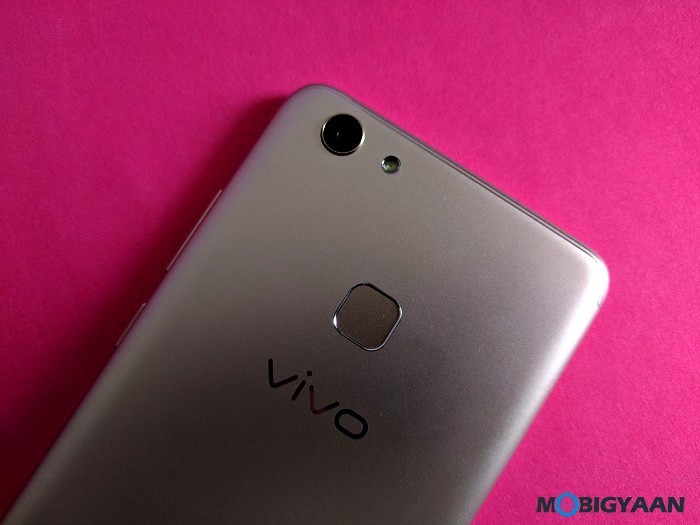 Vivo V7 Plus Hands on Images Review Selfie Phone 8