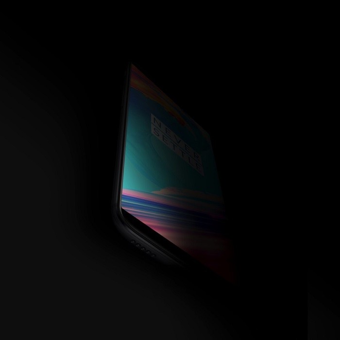 oneplus-5t-leaked-promotional-image-2