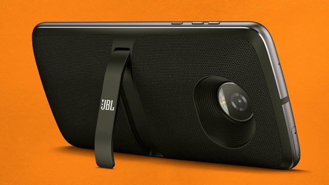 Motorola launches three new Moto Mods in India, price starts at ₹5999 2 moto-jbl-soundboost2-mod