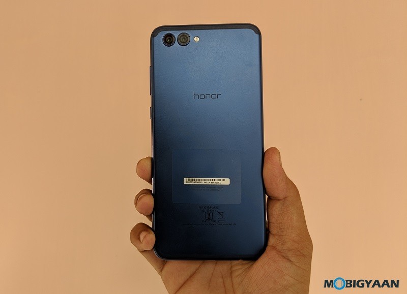 Honor View 10 Hands on Review Images 1
