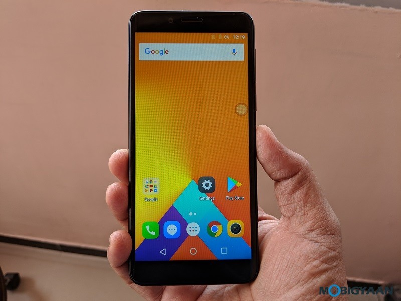 iVoomi i1 hands on Review Images 7