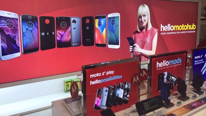 Motorola announces 50 Moto Hubs in New Delhi to expand its offline presence 1 moto-hub-delhi-ncr-1