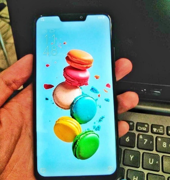 Alleged live image of ASUS ZenFone 5 leaked online shows off iPhone-X like notch 1 asus zenfone 5 leaked live image 1
