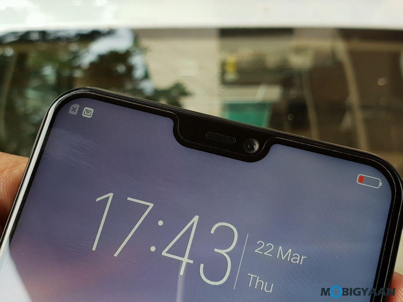 Vivo V7+ Unboxing And First Impressions