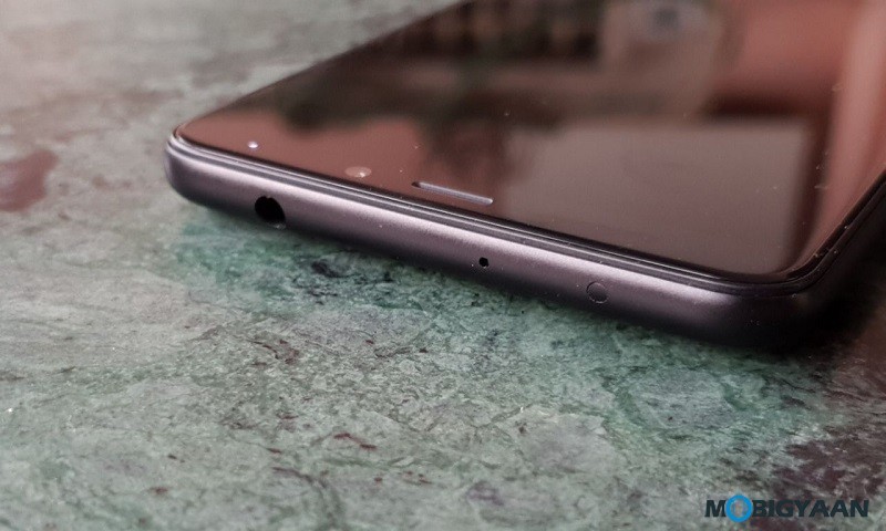 6 things that make Xiaomi Redmi 5 worthwhile 8 Xiaomi Redmi 5 Hands on Review Images 5