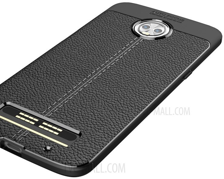 moto z3 play leaked cases 2