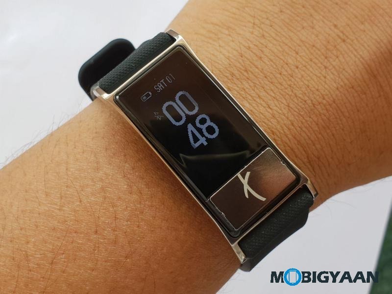 Smartron t.band Fitness Tracker Hands on Images 1