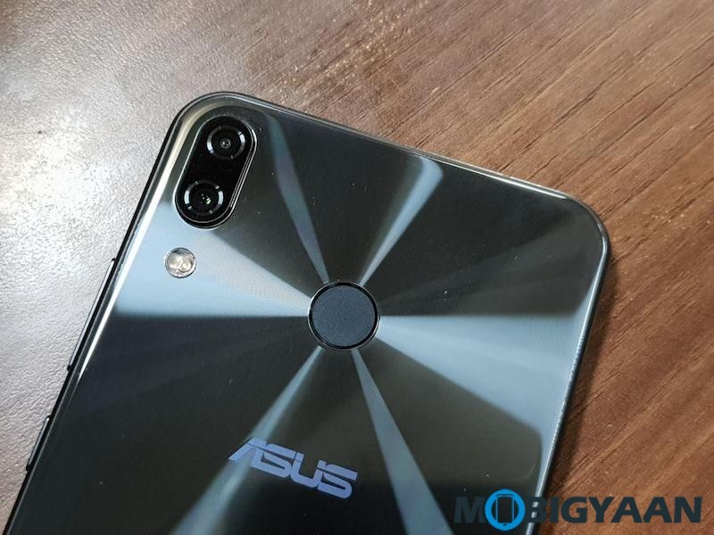 ASUS ZenFone 5Z Hands on and First Impressions Images 0