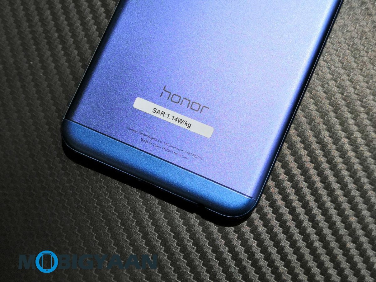 Honor 7C hands on review images 8