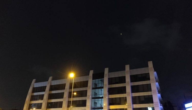 oneplus-6-review-camera-samples-night-18-non-hdr