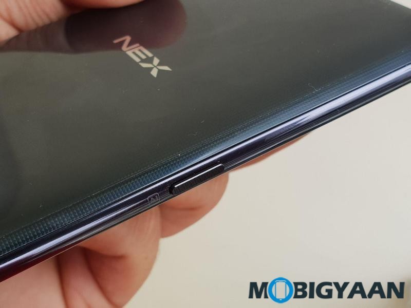 Vivo NEX Hands on Images Notch less Design Periscope style Camera and In Display Fingerprint Scanner 12
