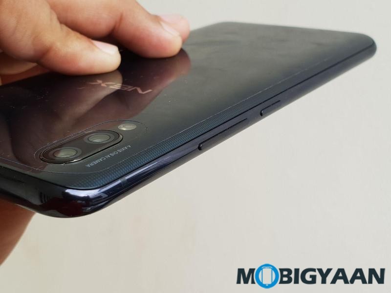 Vivo NEX Hands on Images Notch less Design Periscope style Camera and In Display Fingerprint Scanner 13