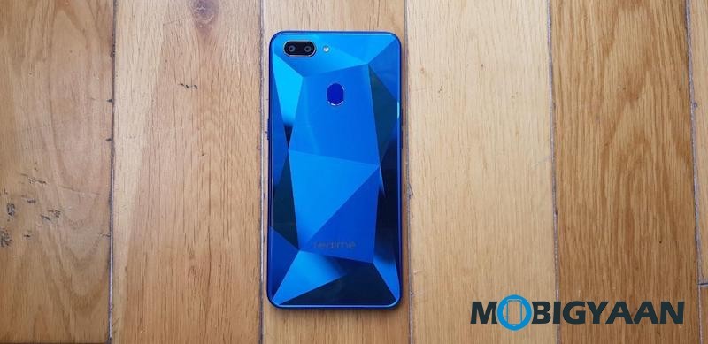 OPPO Realme 2 India Mobigyaan 0