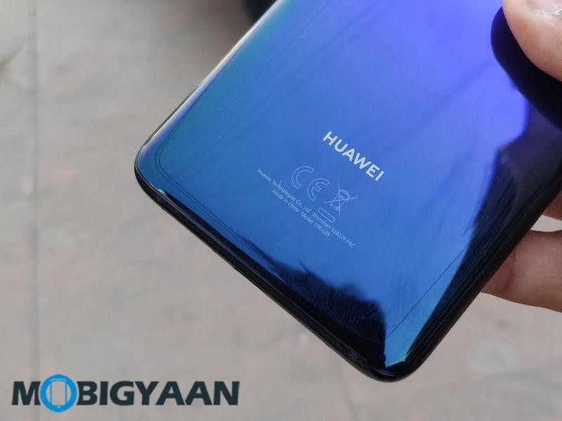 HUAWEI Mate 20 Pro Hands on Revew Images 8