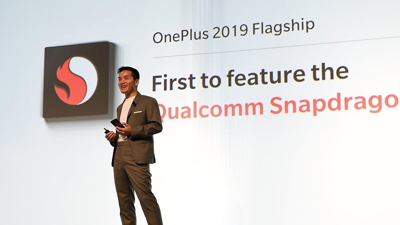 oneplus first snapdragon 855 smartphone