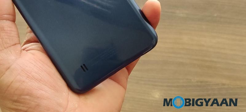 Samsung Galaxy M10 Hands On Review Images 3