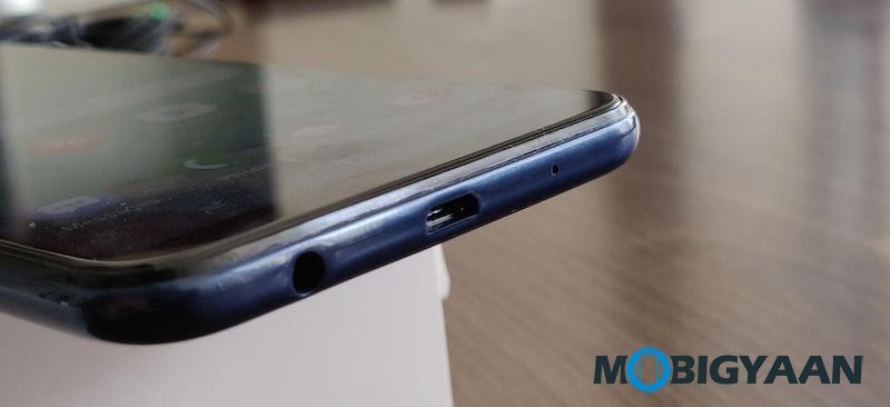 Samsung Galaxy M10 Hands On Review Images 4