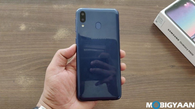 Samsung Galaxy M Hands On Images Samsung Galaxy M Hands On Images