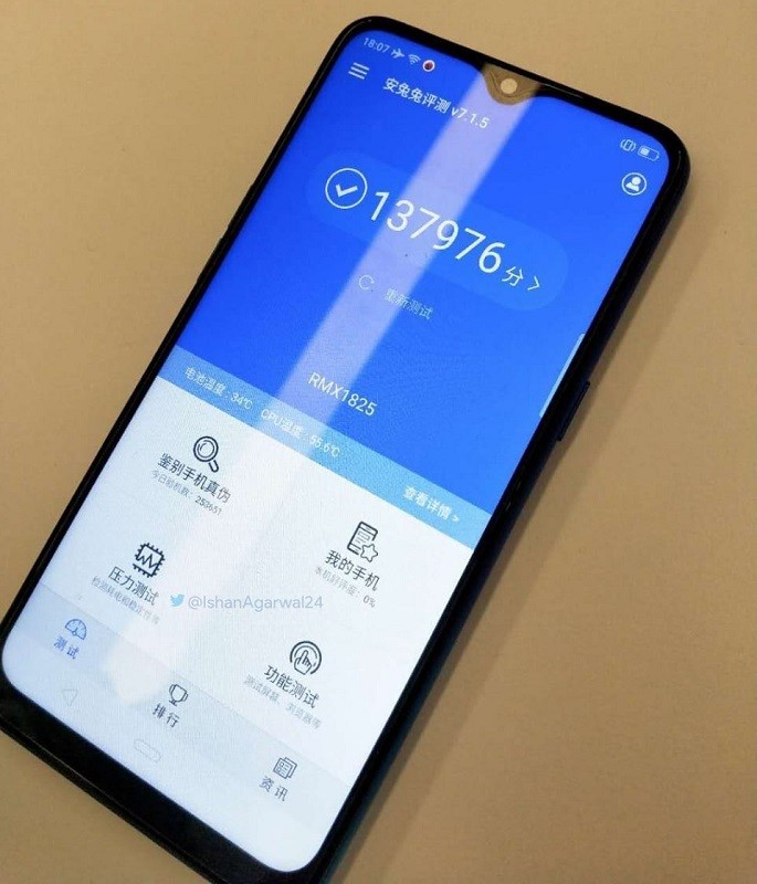 realme 3 leaked live image 1