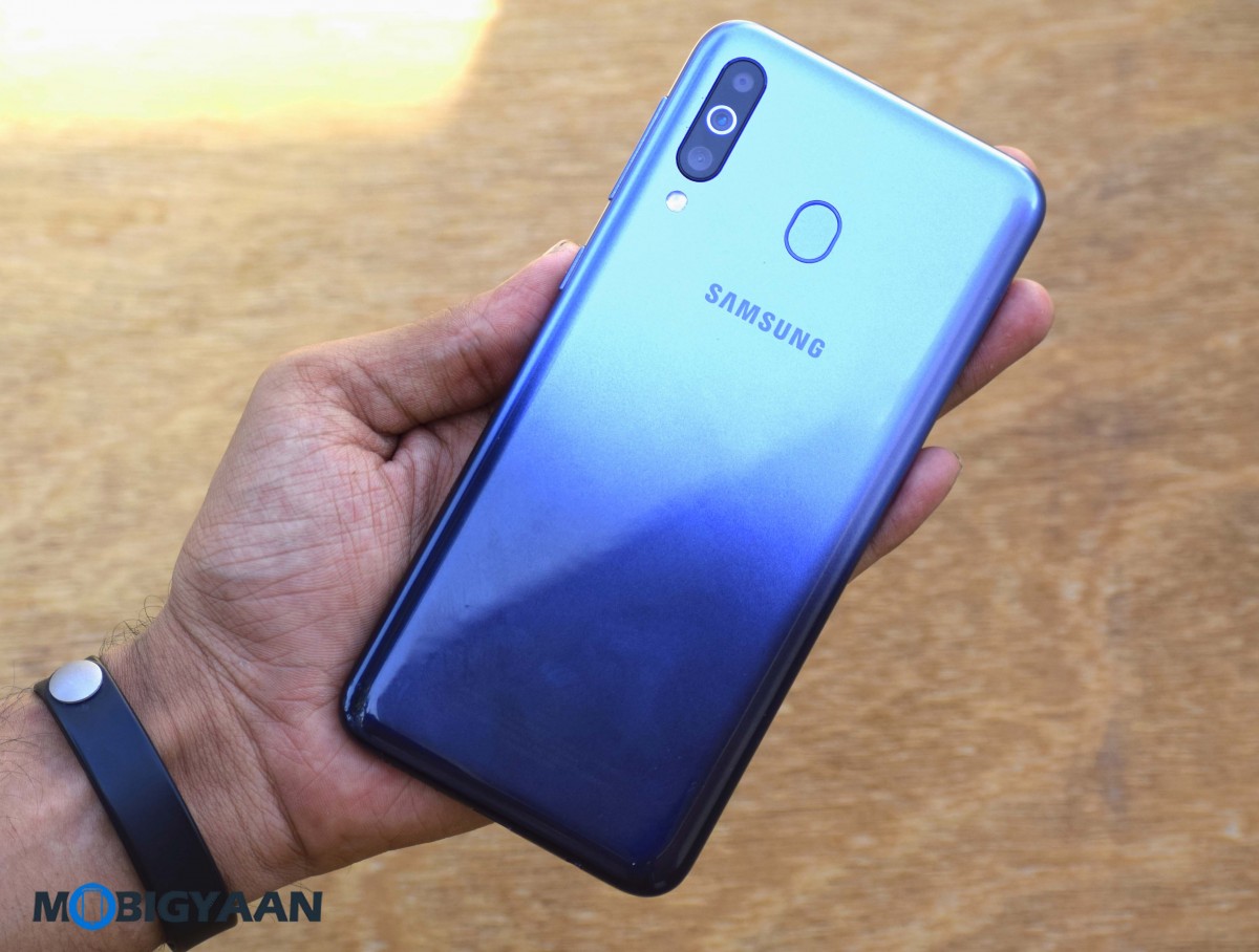 Samsung Galaxy M30 3