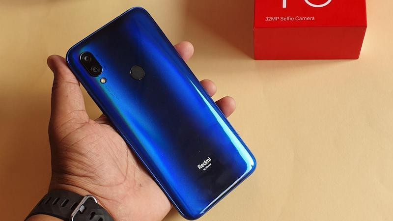 Xiaomi Redmi Y3 Review Design 3