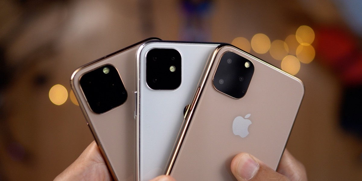 Future Apple iPhone will not have charging port, claims a new report 1 Apple iPhone 2019 Mockups