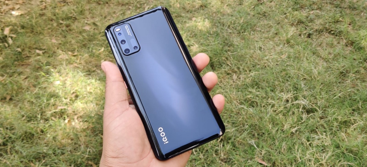 iQOO 3 5G smartphone powered by SD865 SoC and 12 GB RAM goes official in India