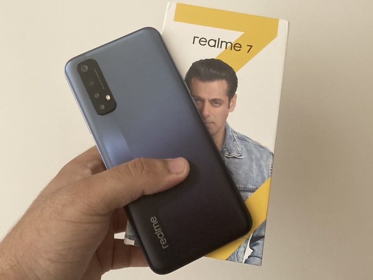 Realme 7 Design Images 12