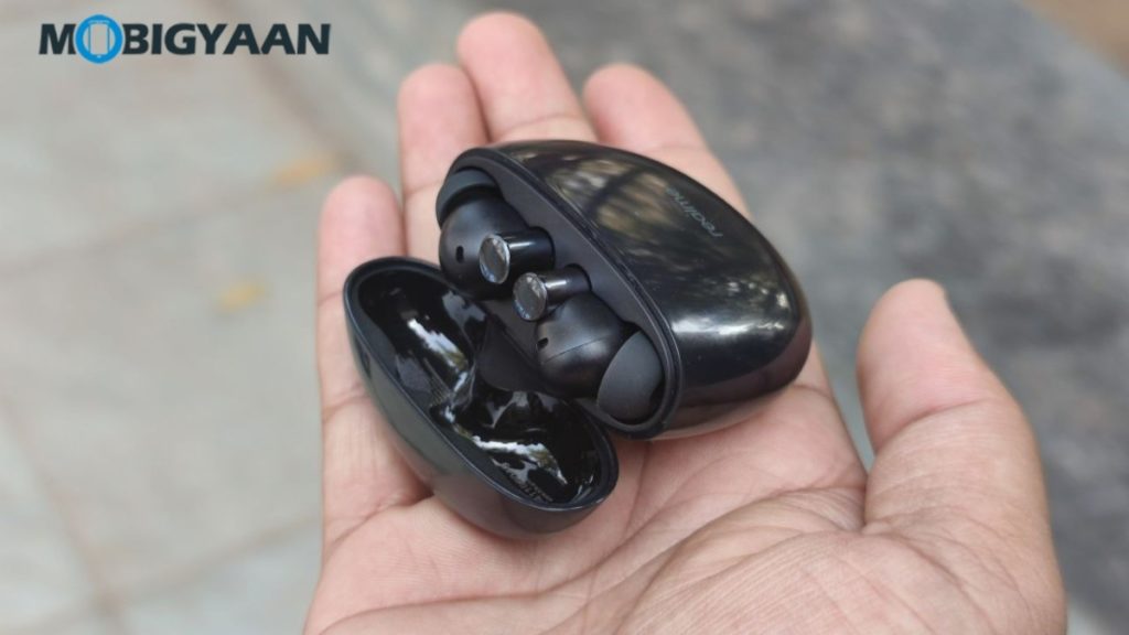 realme Buds Air 2 Review ANC earbuds Hands on Design 1