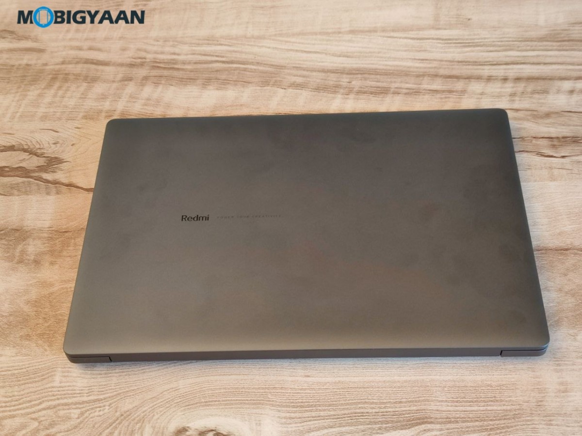RedmiBook-15-Review-Laptop-Design-Display-3 