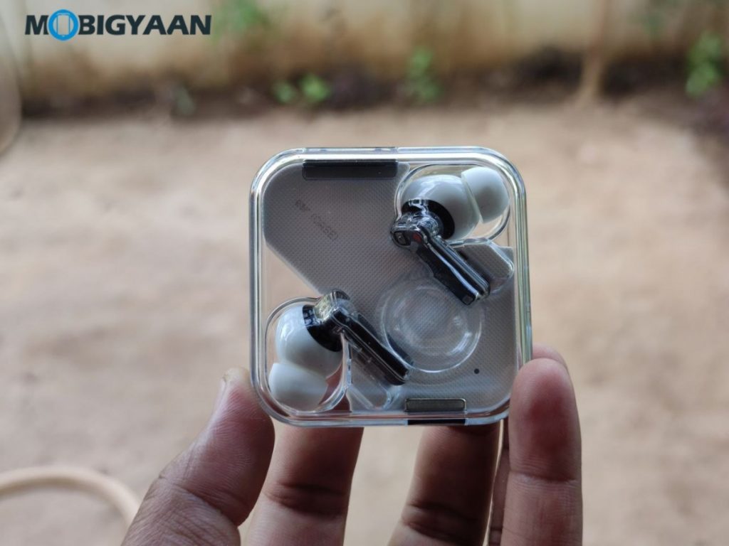 Nothing ear 1 Review Earbuds Design 14