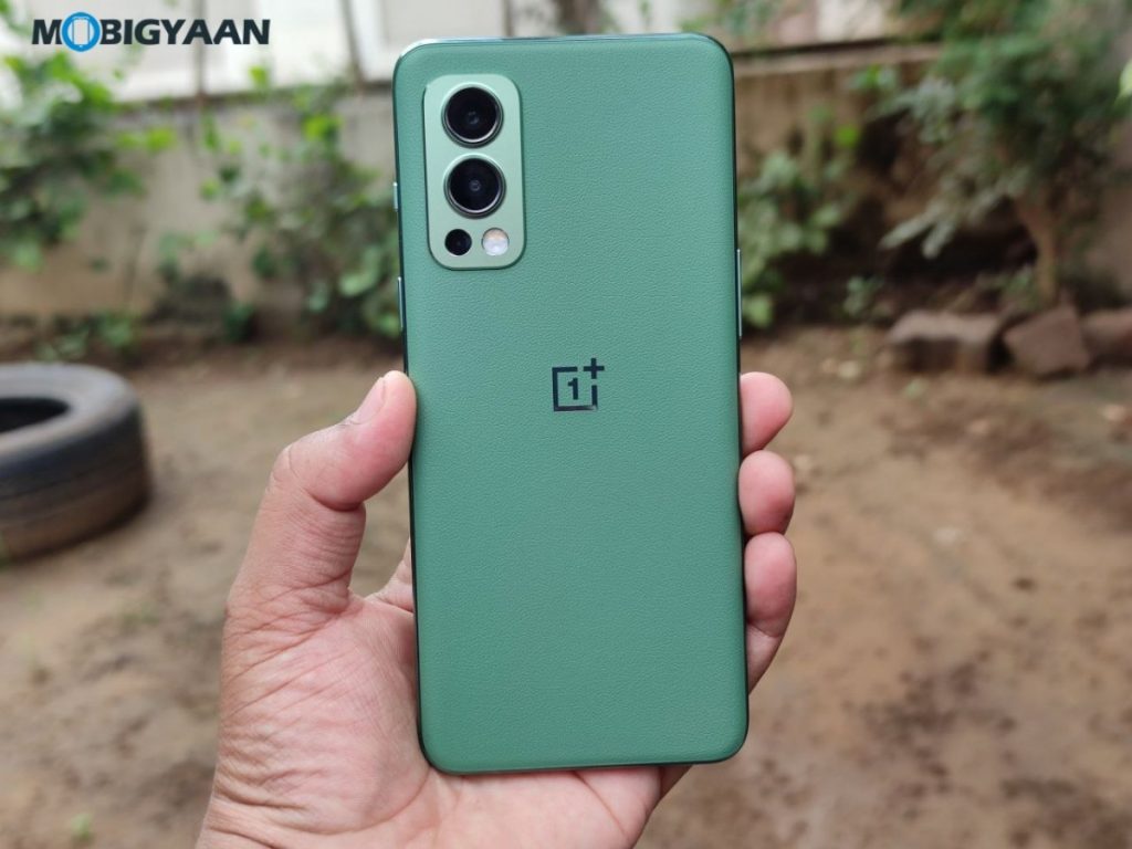 OnePlus Nord 2 5G Review Design 2