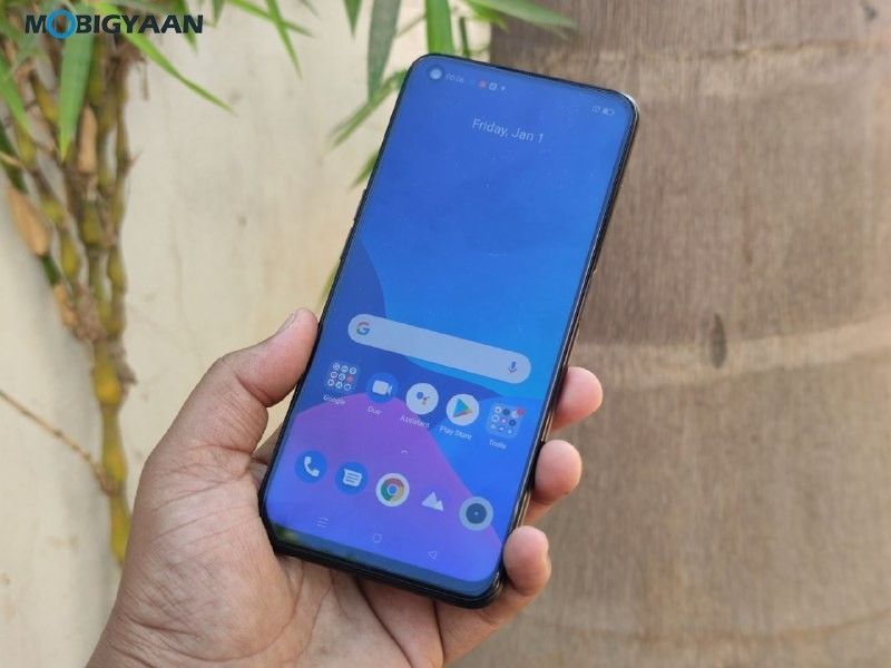 realme 9i Review Design Display 12