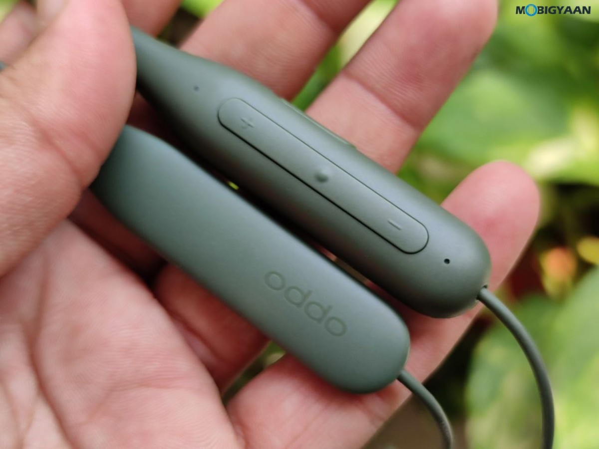 OPPO Enco M32 Review Wireless Earphones 8