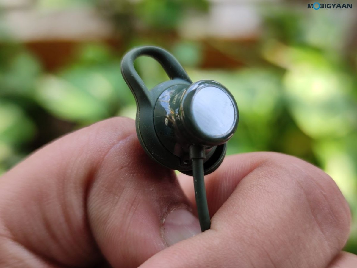 OPPO Enco M32 Review Wireless Earphones 9