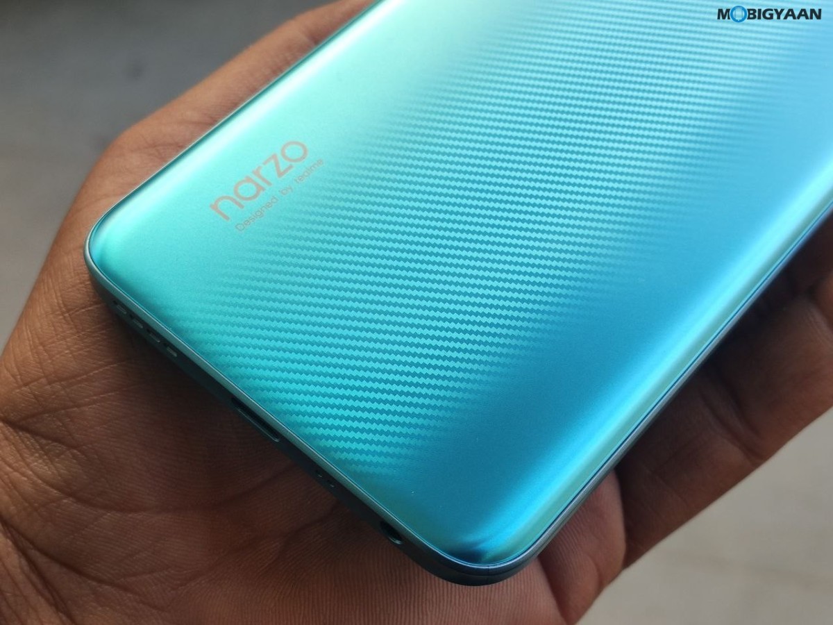 realme Narzo 50 Review Design Display 6