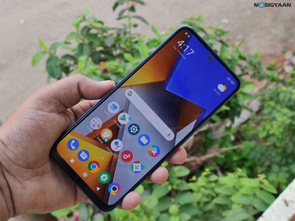 POCO M4 Pro 4G Review Design Display 8