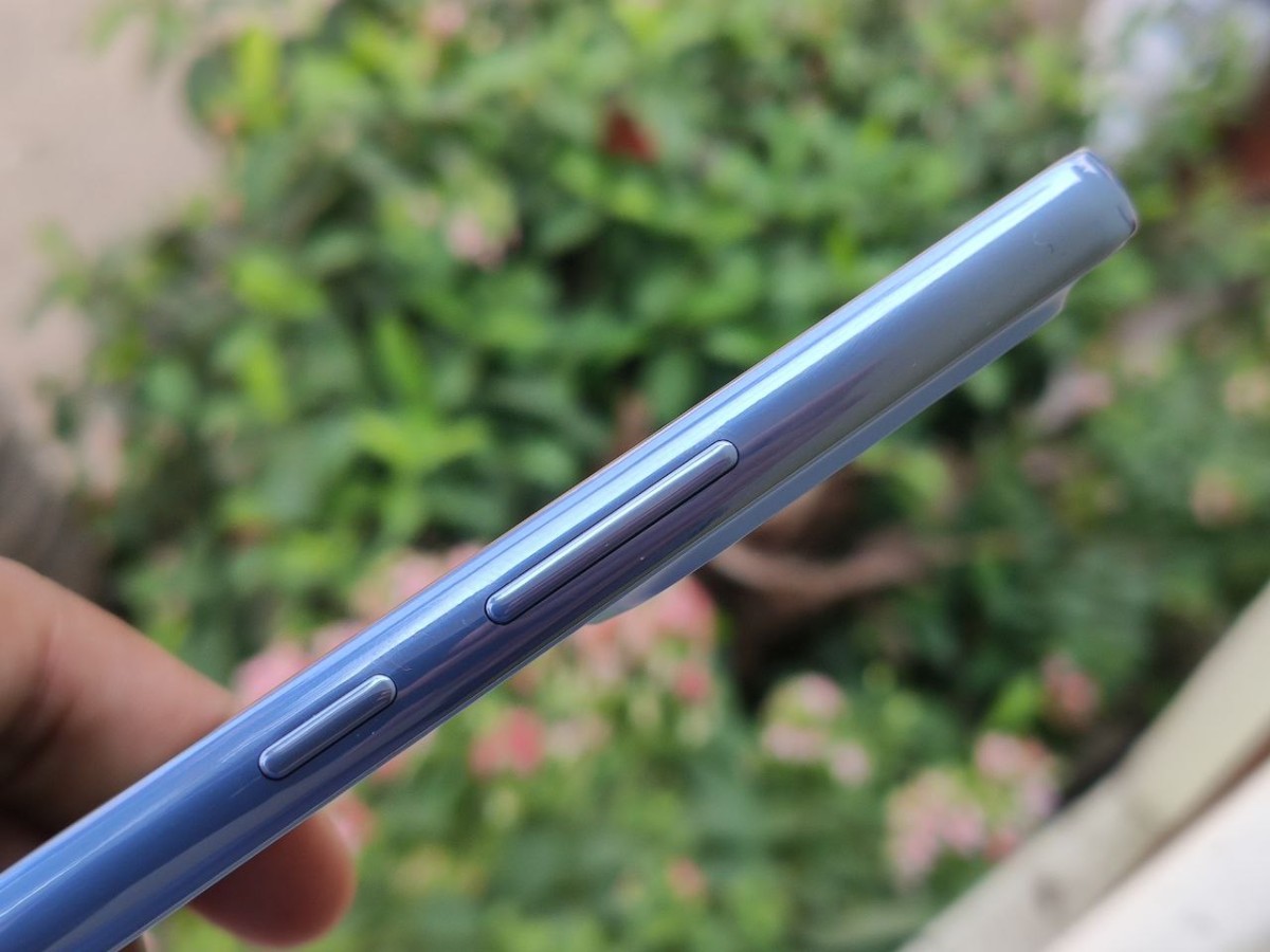 Samsung Galaxy A53 5G Review Design Display 15