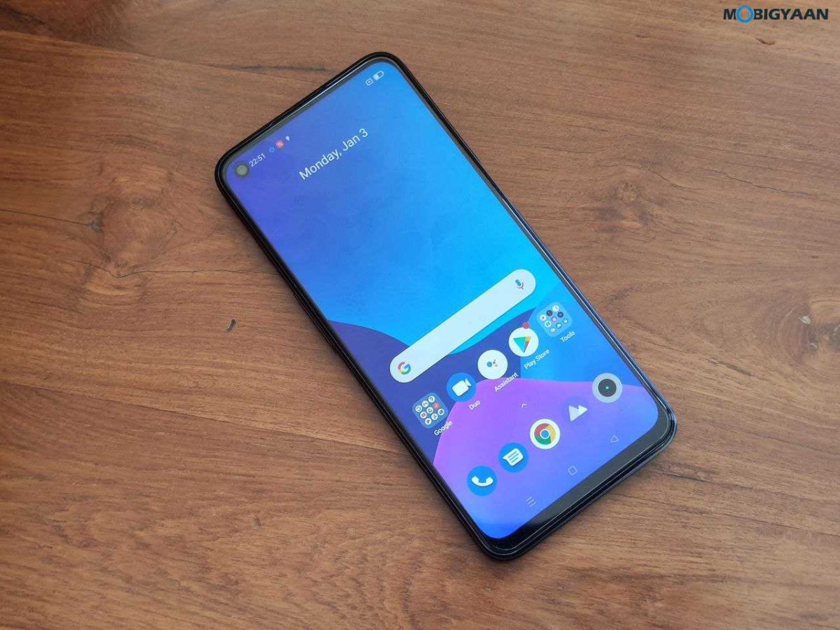 realme 9 5G Review Design Display 11