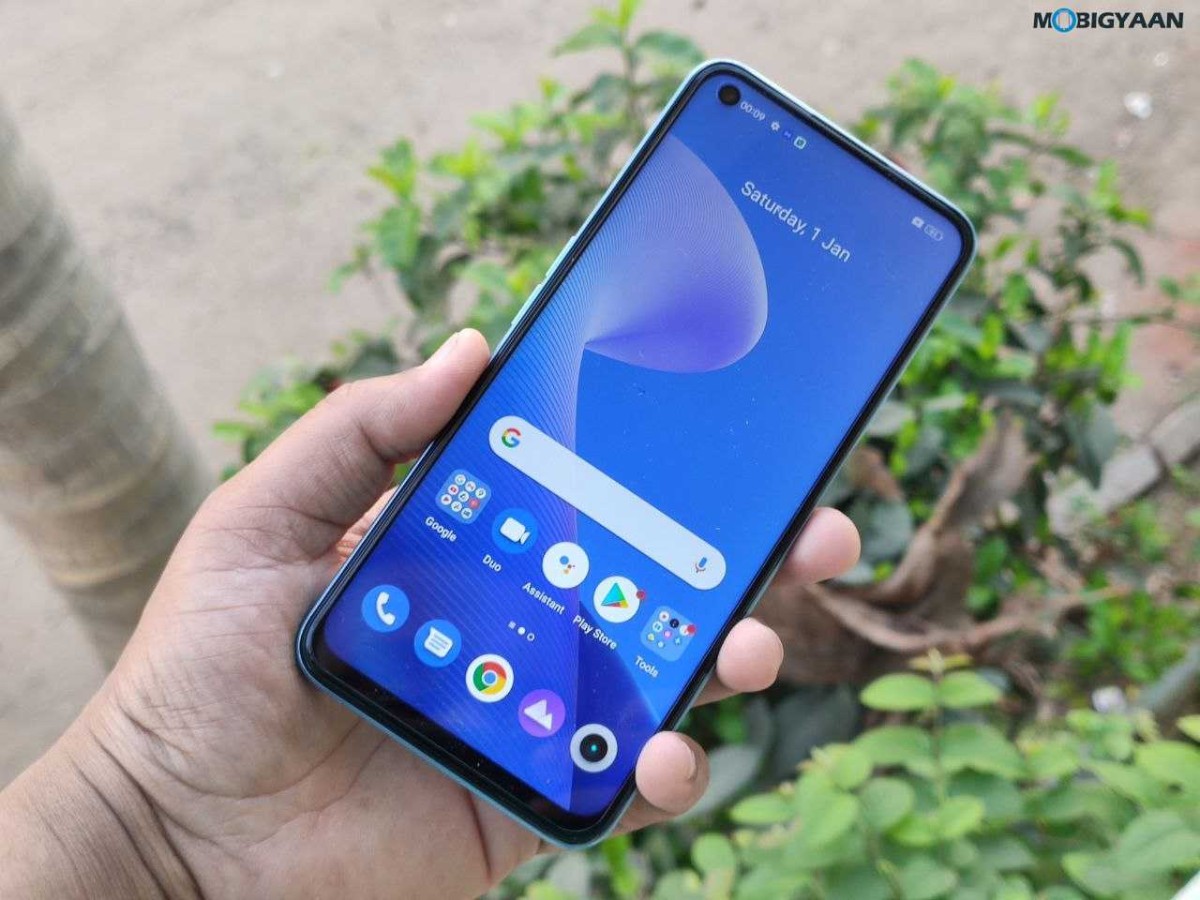 realme 9 Pro 5G Review Design Display 19