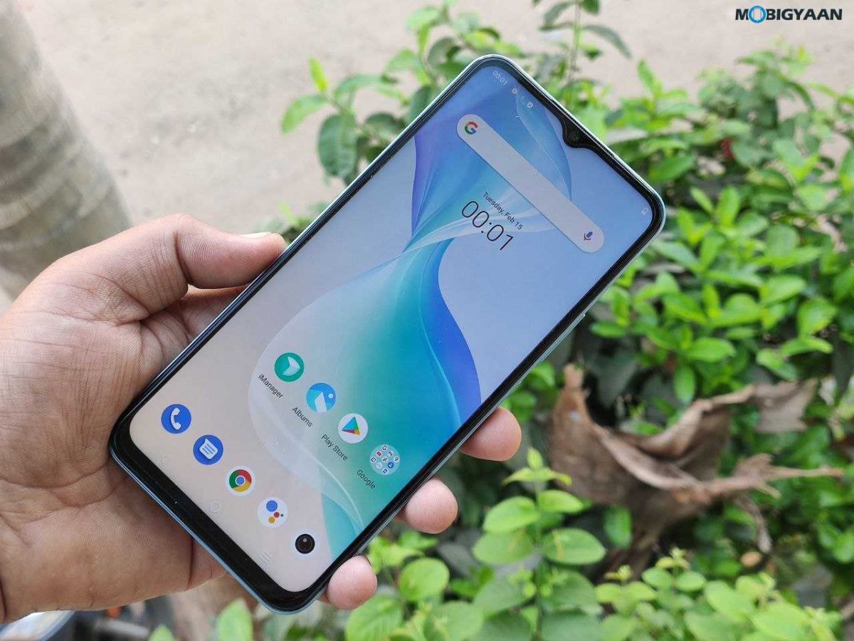 vivo T1 5G Review Design Display 2