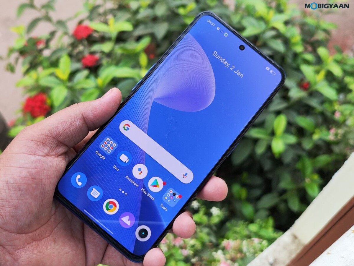 realme GT Neo 3 Review Design Display Cameras 16