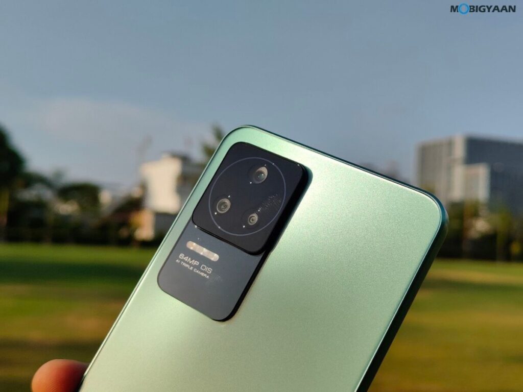 POCO F4 5G Review 33 POCO F4 Review Design Display Cameras 9